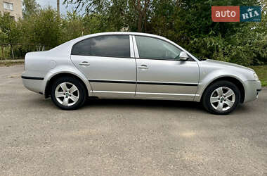 Лифтбек Skoda Superb 2007 в 