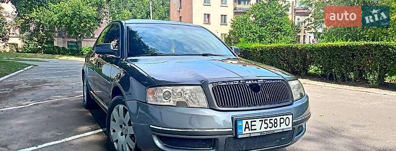Лифтбек Skoda Superb 2004 в Каменском
