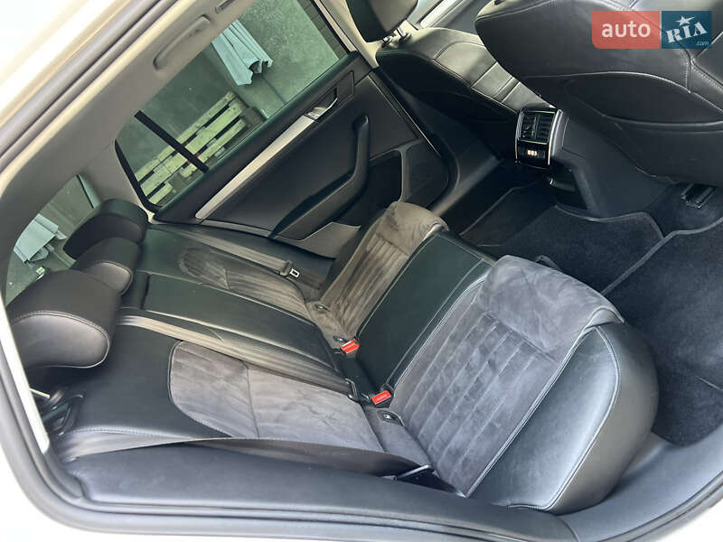 Универсал Skoda Superb 2018 в Ивано-Франковске