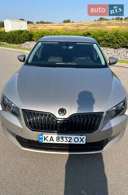 Лифтбек Skoda Superb 2018 в 