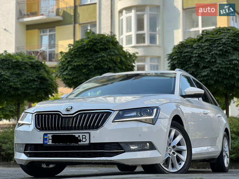 Универсал Skoda Superb 2018 в Ивано-Франковске