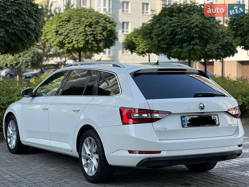 Универсал Skoda Superb 2018 в Ивано-Франковске