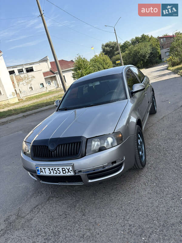 Лифтбек Skoda Superb 2008 в 