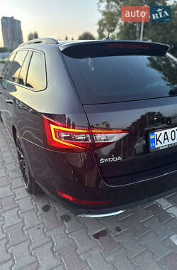 Универсал Skoda Superb 2018 в 