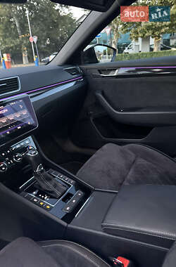 Универсал Skoda Superb 2018 в 