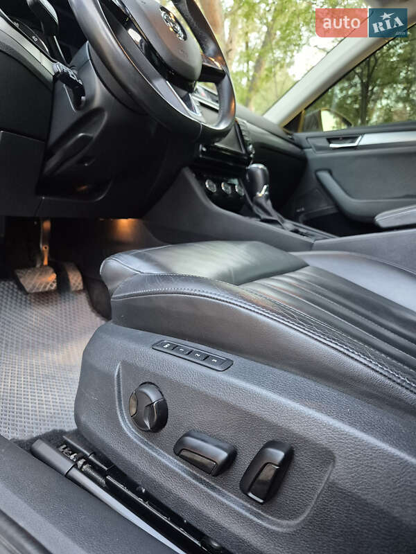 Универсал Skoda Superb 2017 в Днепре фото 27 Универсал Skoda Superb 2017 в Днепре