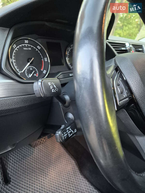 Универсал Skoda Superb 2017 в Днепре фото 31 Универсал Skoda Superb 2017 в Днепре