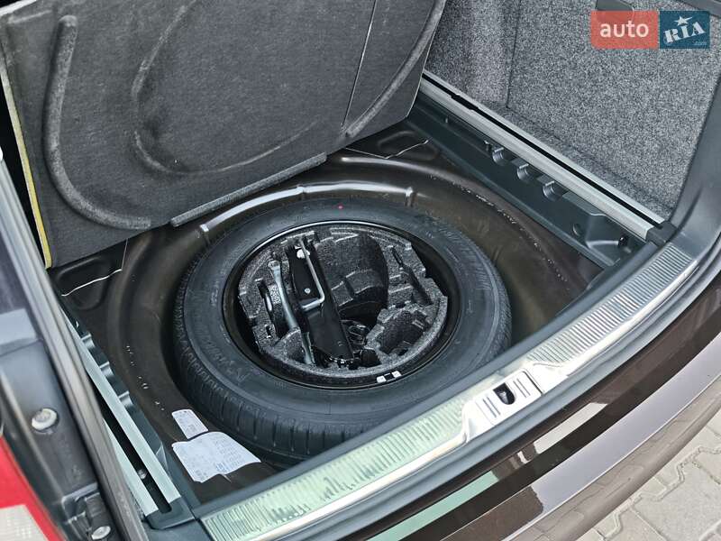 Універсал Skoda Superb 2012 в Луцьку фото 62 Універсал Skoda Superb 2012 в Луцьку