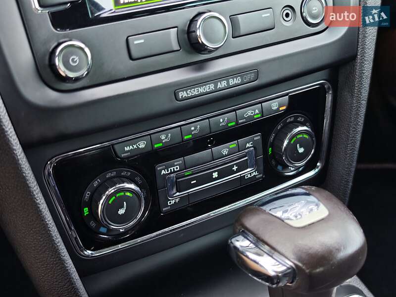 Універсал Skoda Superb 2012 в Луцьку фото 42 Універсал Skoda Superb 2012 в Луцьку