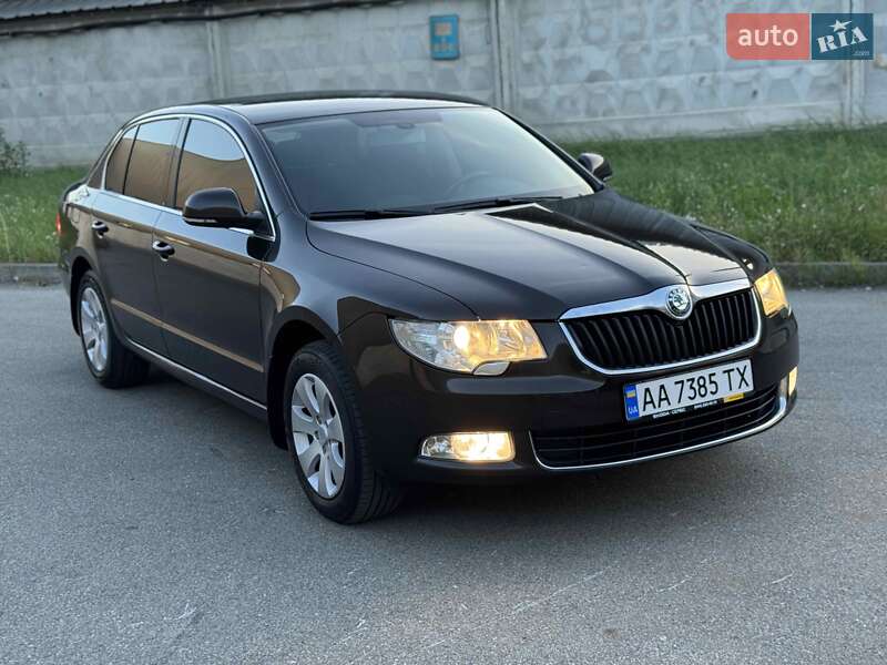 Лифтбек Skoda Superb 2012 в Киеве фото 8 Лифтбек Skoda Superb 2012 в Киеве