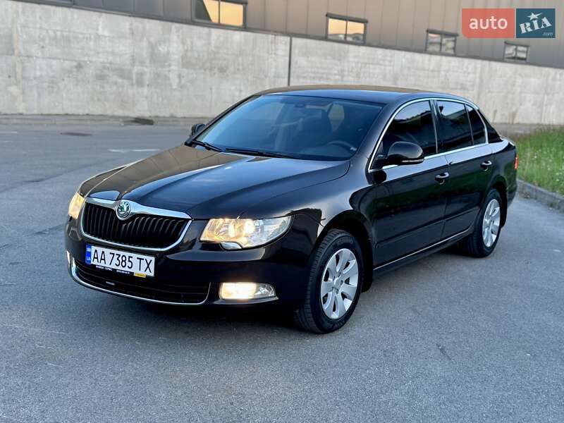 Лифтбек Skoda Superb 2012 в Киеве фото 16 Лифтбек Skoda Superb 2012 в Киеве