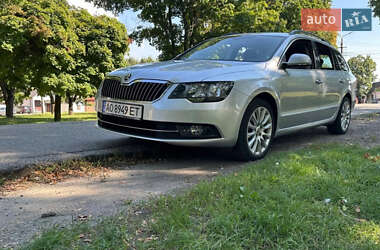 Универсал Skoda Superb 2013 в Хусте