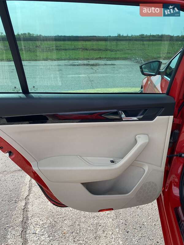 Универсал Skoda Superb 2015 в Глобине фото 20 Универсал Skoda Superb 2015 в Глобине