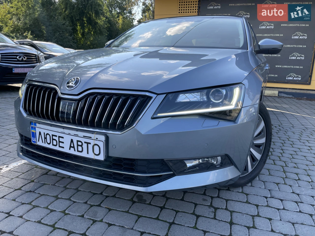 2017 Skoda Superb - мініатюра 27