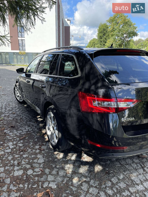 Универсал Skoda Superb 2017 в Сваляве