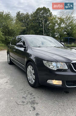 Лифтбек Skoda Superb 2008 в 
