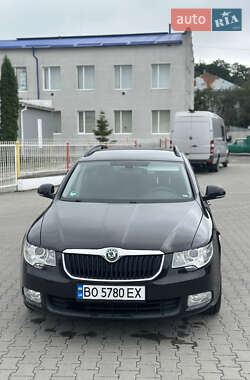 Универсал Skoda Superb 2011 в 