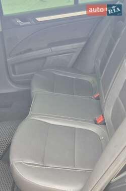 Лифтбек Skoda Superb 2012 в 