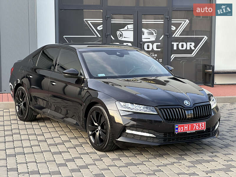 Лифтбек Skoda Superb 2021 в Мукачево