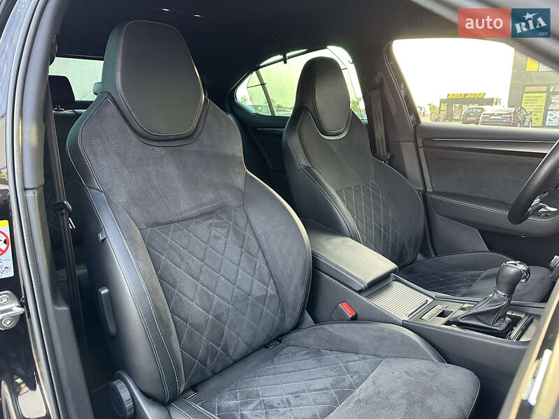 Лифтбек Skoda Superb 2021 в Мукачево