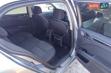 Лифтбек Skoda Superb 2011 в 