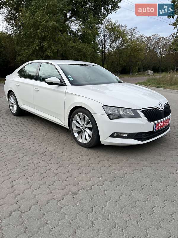 Универсал Skoda Superb 2016 в 