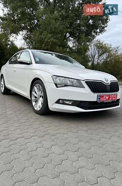 Универсал Skoda Superb 2016 в 