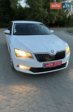 Универсал Skoda Superb 2016 в 