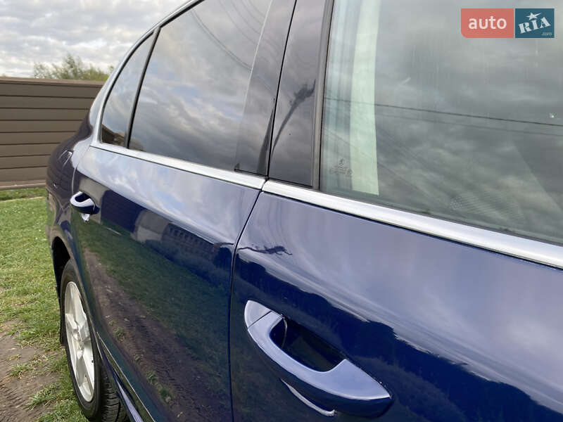 Ліфтбек Skoda Superb 2008 в Чернівцях
