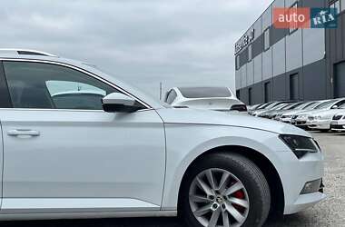 Универсал Skoda Superb 2018 в 