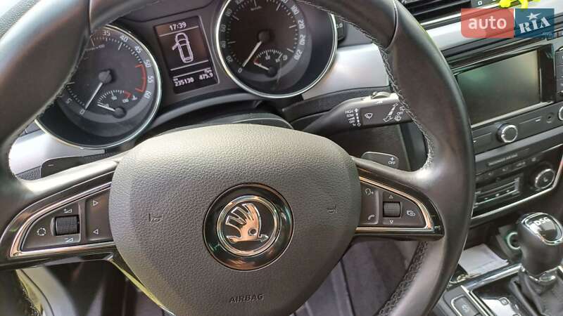 Универсал Skoda Superb 2014 в Луцке