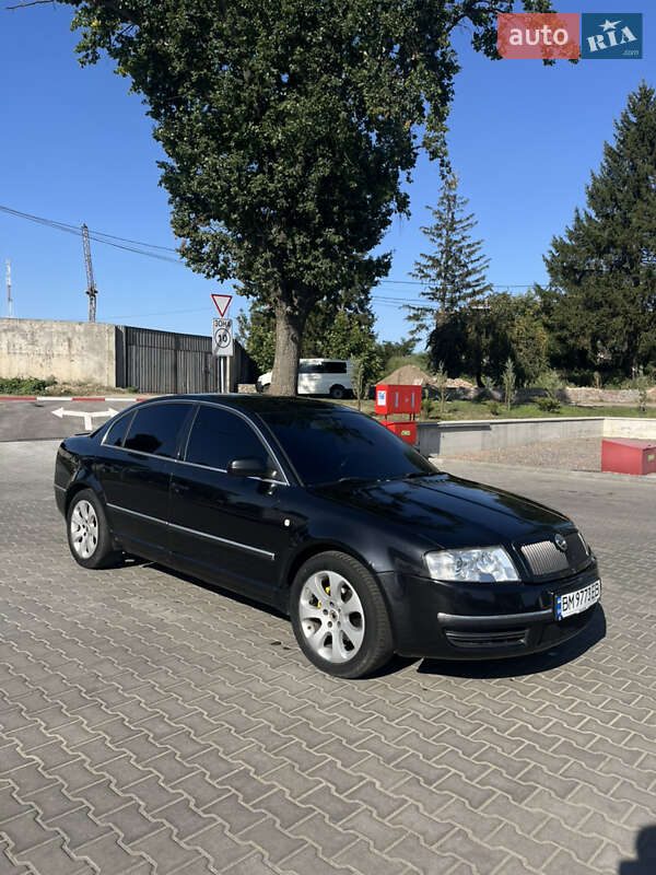 Лифтбек Skoda Superb 2006 в Ромнах