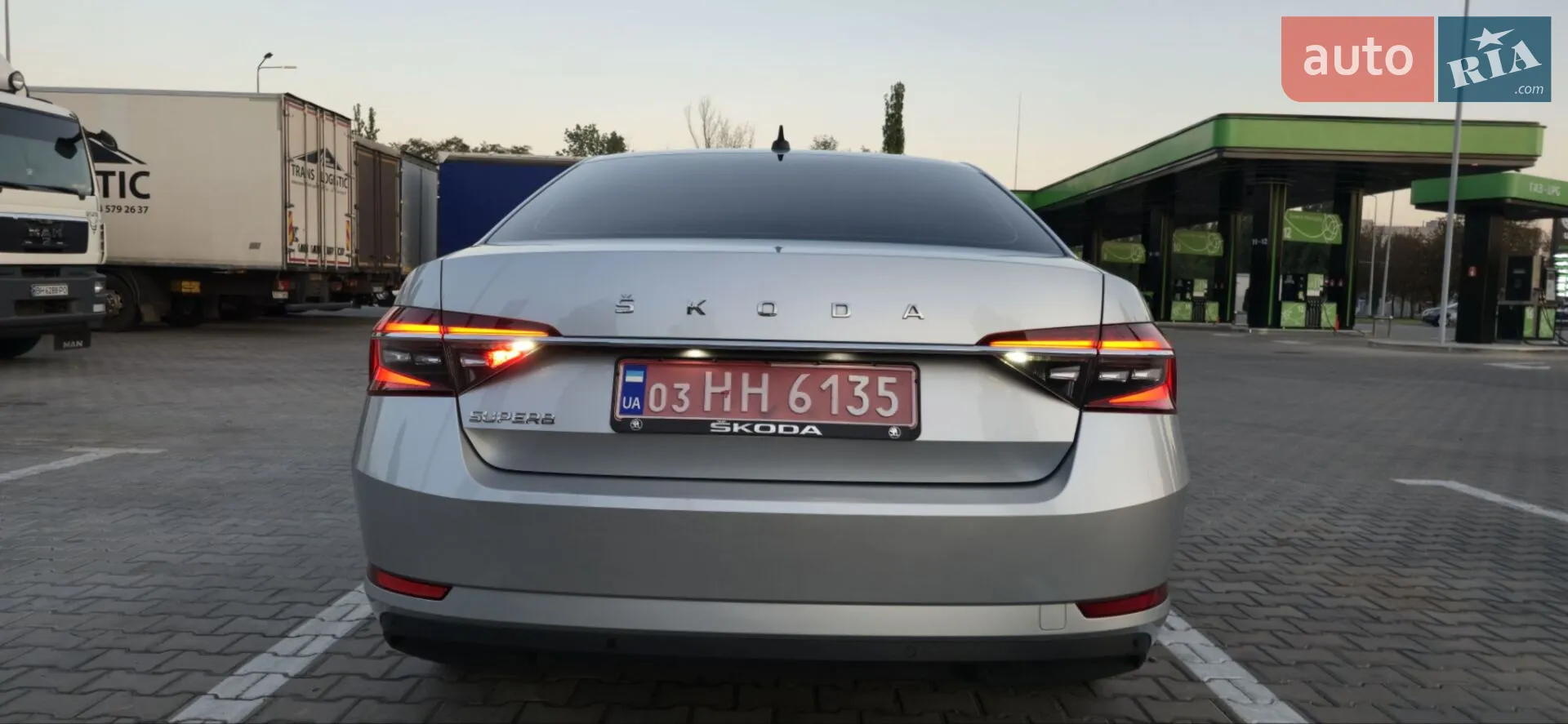 2020 Skoda Superb - мініатюра 2