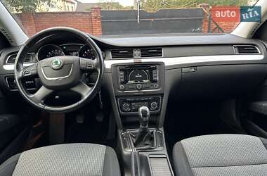 Универсал Skoda Superb 2012 в 