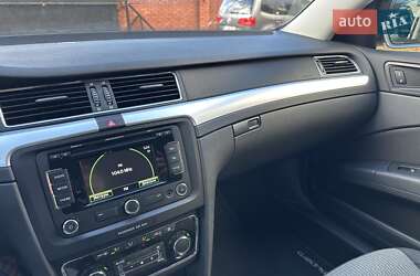 Универсал Skoda Superb 2012 в 