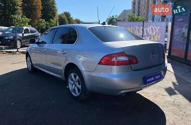 Лифтбек Skoda Superb 2008 в 