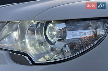 Универсал Skoda Superb 2012 в 