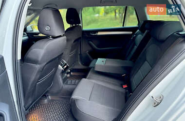 Универсал Skoda Superb 2018 в 