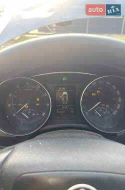 Лифтбек Skoda Superb 2010 в 