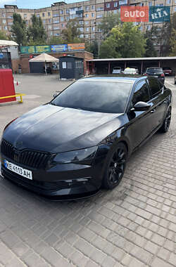 Лифтбек Skoda Superb 2016 в Кривом Роге