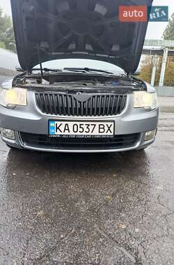 Лифтбек Skoda Superb 2012 в Киеве
