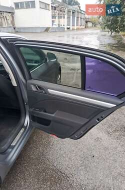 Лифтбек Skoda Superb 2012 в 