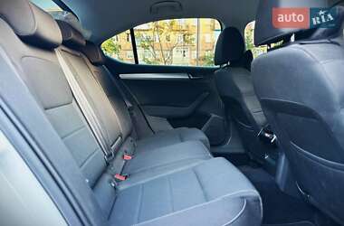 Лифтбек Skoda Superb 2019 в 