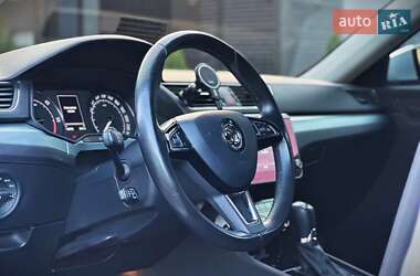 Лифтбек Skoda Superb 2019 в 
