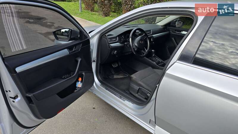 Лифтбек Skoda Superb 2016 в Волочиске