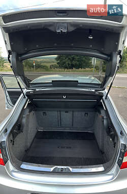 Лифтбек Skoda Superb 2013 в 