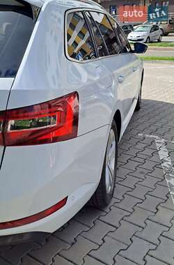 Универсал Skoda Superb 2017 в 