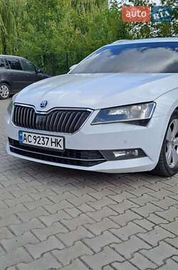 Универсал Skoda Superb 2017 в Луцке