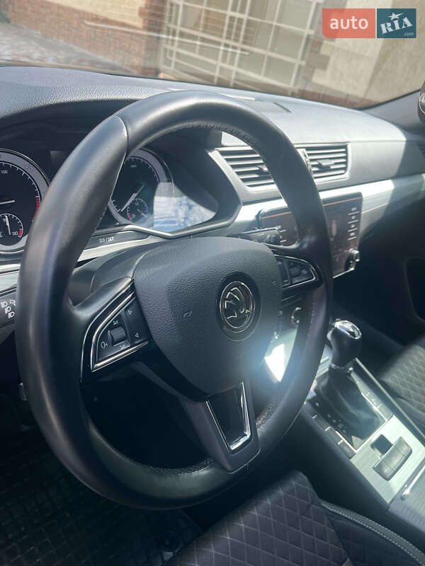 Лифтбек Skoda Superb 2020 в Ужгороде фото 8 Лифтбек Skoda Superb 2020 в Ужгороде