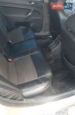 Лифтбек Skoda Superb 2004 в 